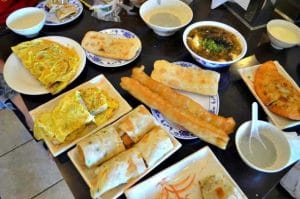 Bữa ăn điển hình lao động